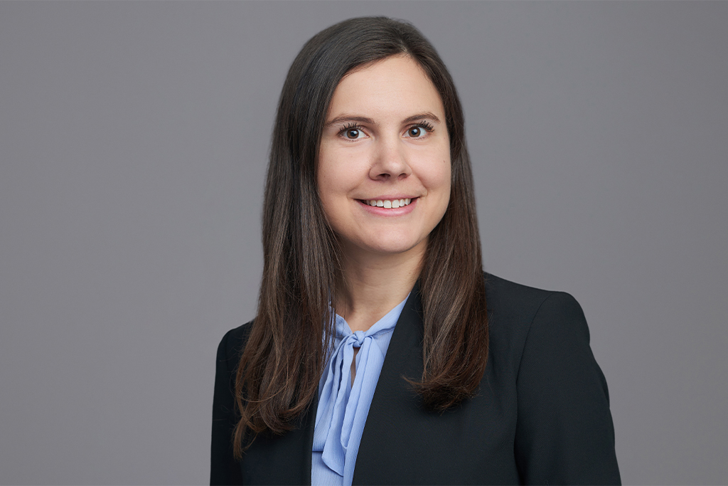 Maddie Davis Maddie Davis