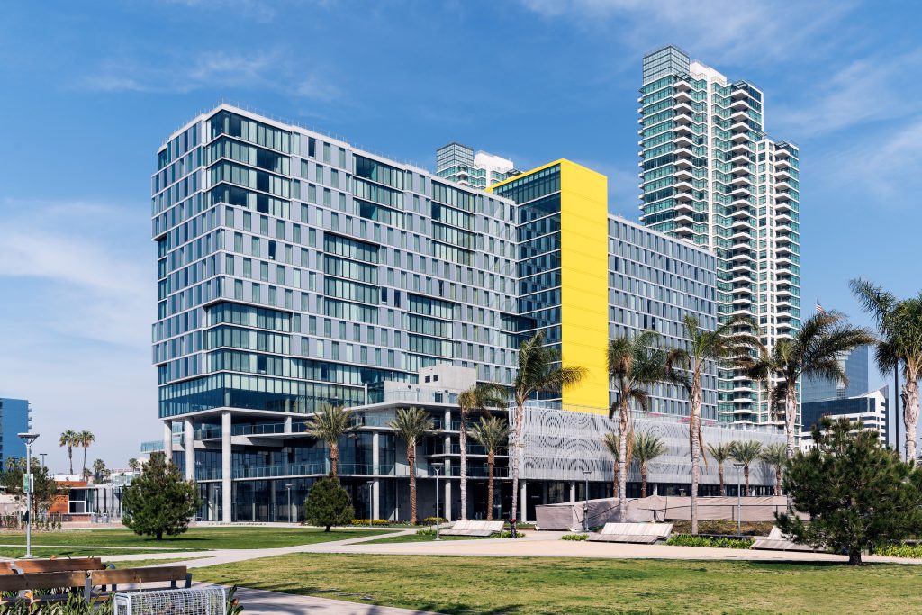 SANDH_SANRH_Alt_Daylight_Exterior---Copy_Web